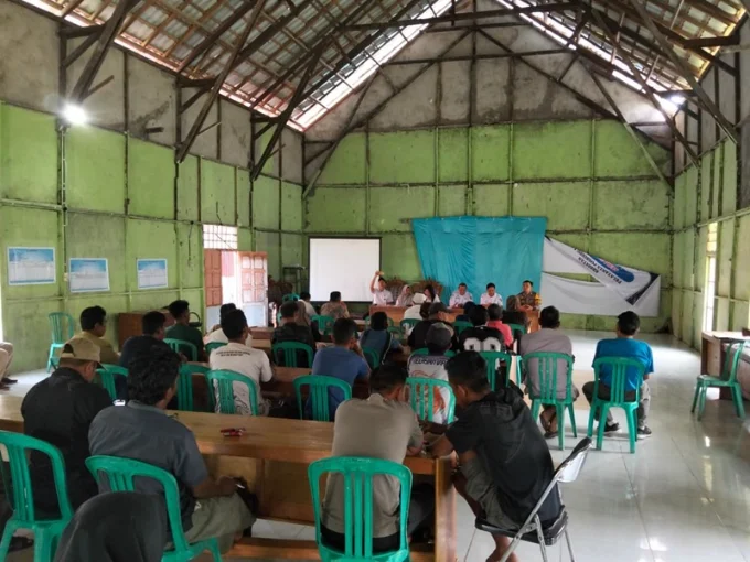Diskusi Penyelesaian Konflik Nelayan Tradisional Kuala Jelai dengan Nelayan Air Hitam Besar